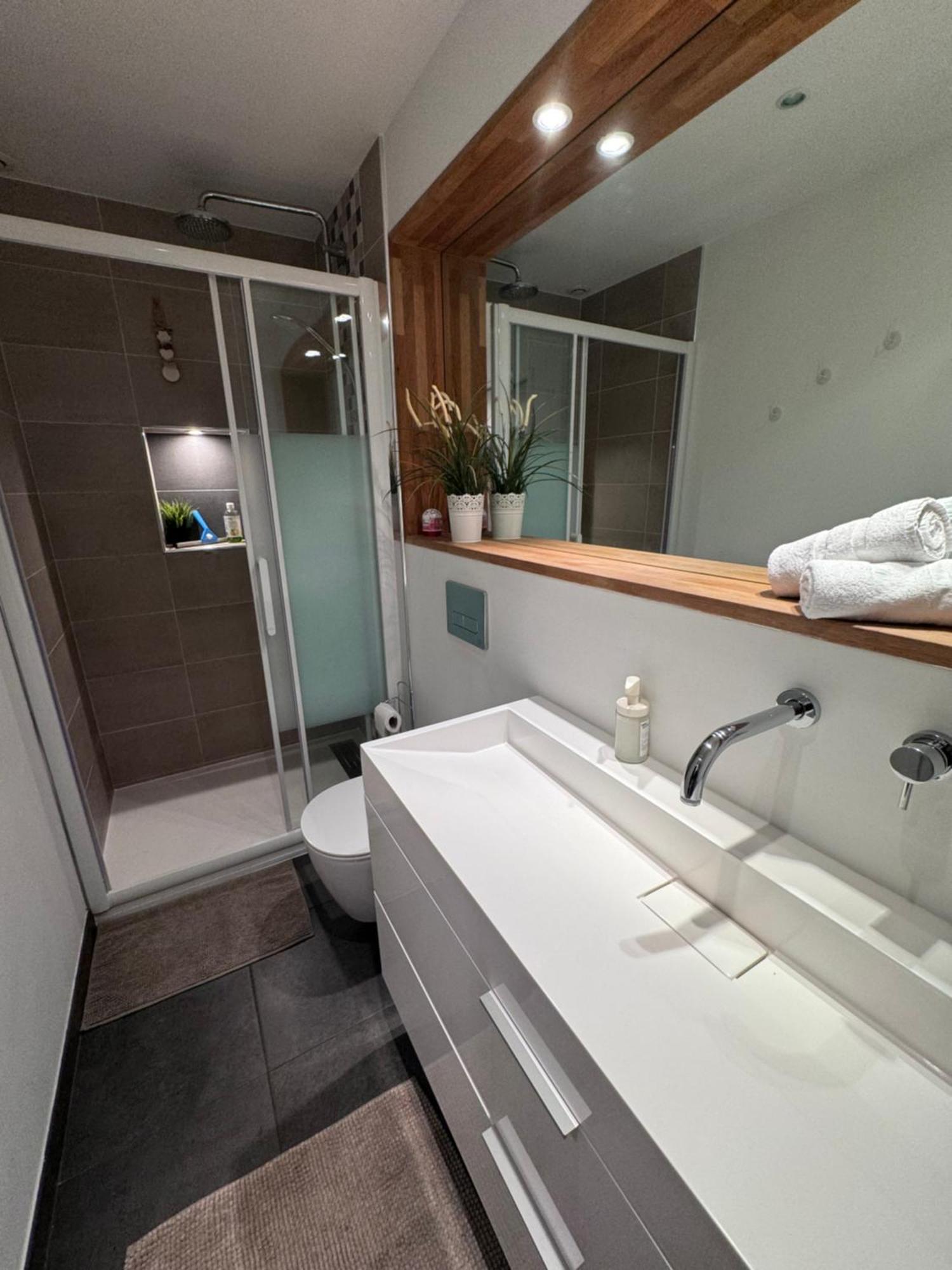 Vieil Antibes Apartment With Ac 320M From Beach ภายนอก รูปภาพ